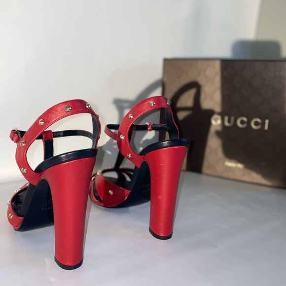 GUCCI Melville leather T-Strap Heel Sandals in box - Picture 9 of 14
